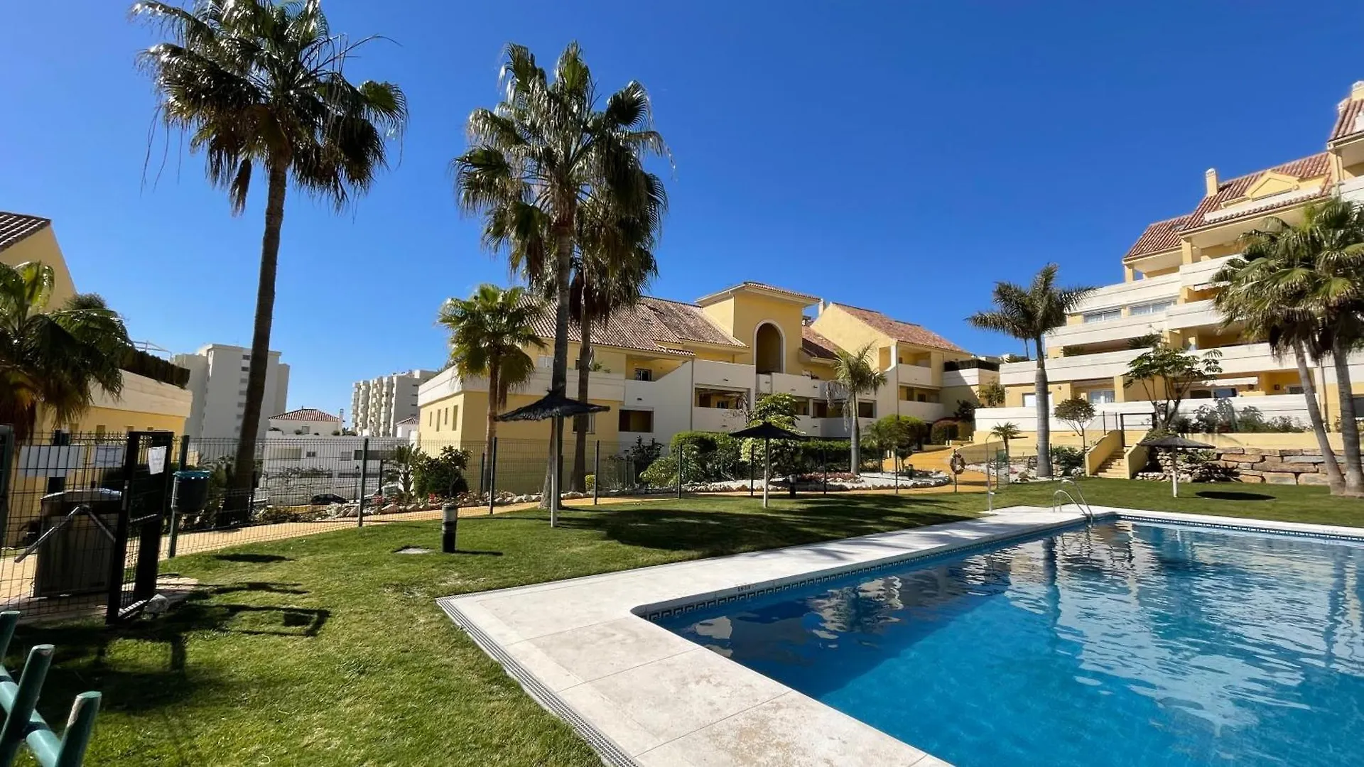 Intermobiliaria Rentals - Puerto Alto B4 6 Estepona 0*,